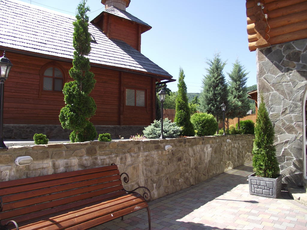 Spa Hotel Zoryani Karpaty Vyshka Buitenkant foto